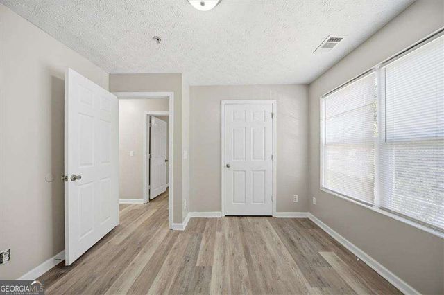 8201 Fairington Village Drive, Lithonia, GA 30038
