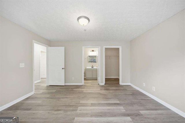 8201 Fairington Village Drive, Lithonia, GA 30038