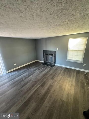 15435 NEMAN DR, Bowie, MD 20716
