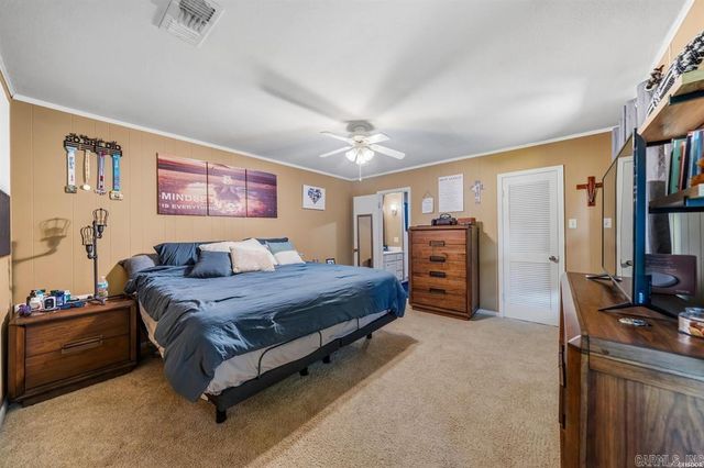 101 and 103 Oak Point Drive, Hot Springs, AR 71901