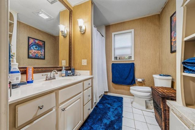 101 and 103 Oak Point Drive, Hot Springs, AR 71901