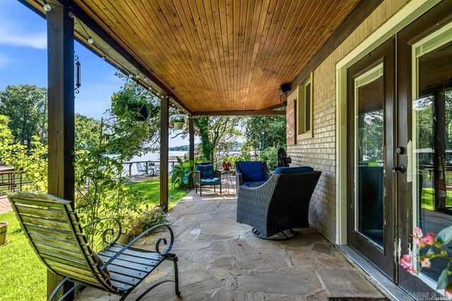 101 and 103 Oak Point Drive, Hot Springs, AR 71901