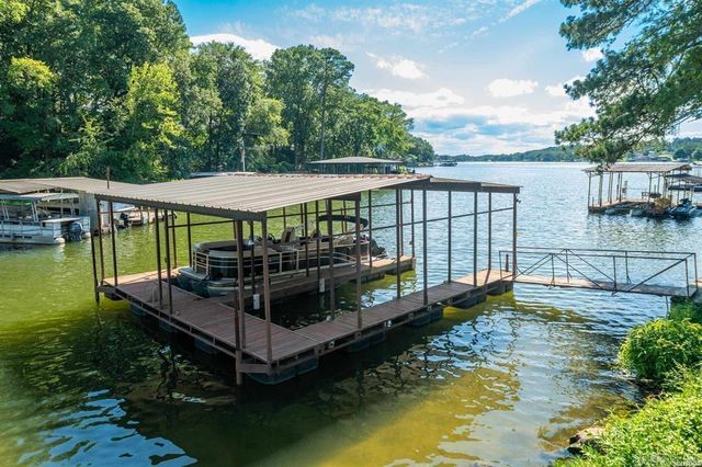 101 and 103 Oak Point Drive, Hot Springs, AR 71901