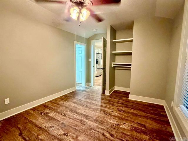 101 and 103 Oak Point Drive, Hot Springs, AR 71901