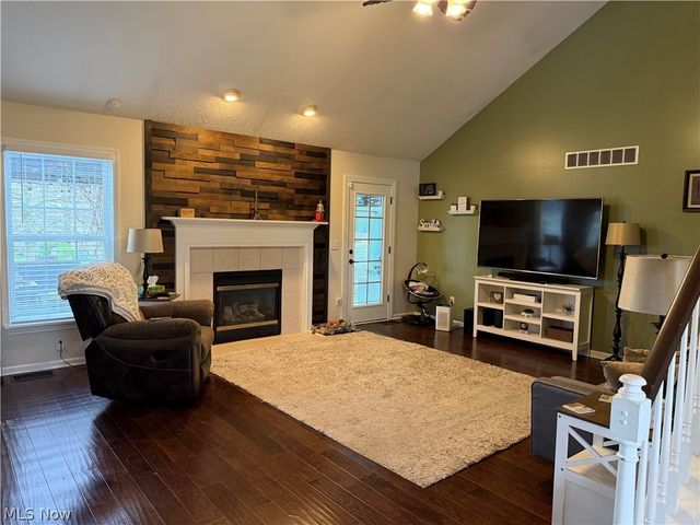 3307 Church Drive, Lorain, OH 44053