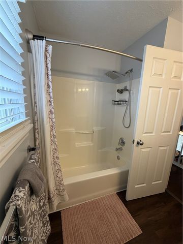 3307 Church Drive, Lorain, OH 44053