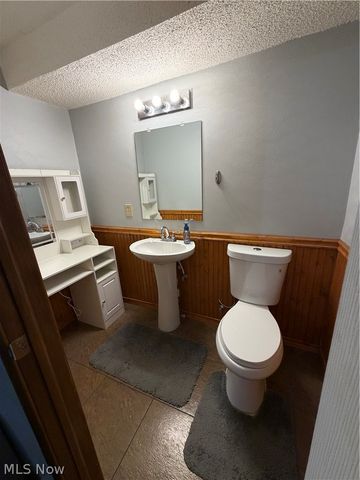 3307 Church Drive, Lorain, OH 44053
