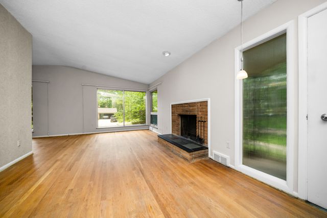 2125 Needham Road, Ann Arbor, MI 48104
