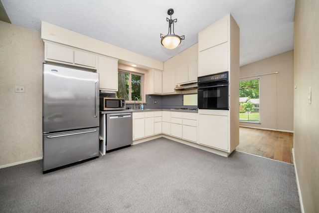 2125 Needham Road, Ann Arbor, MI 48104