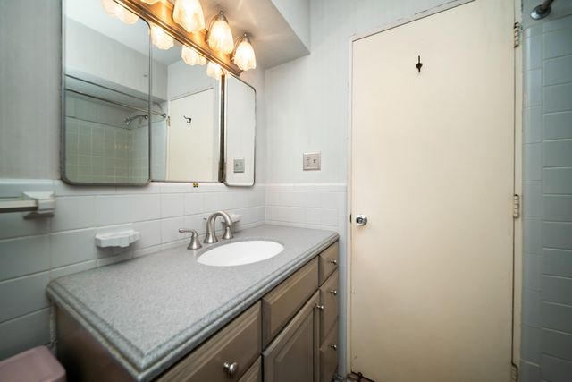 2125 Needham Road, Ann Arbor, MI 48104