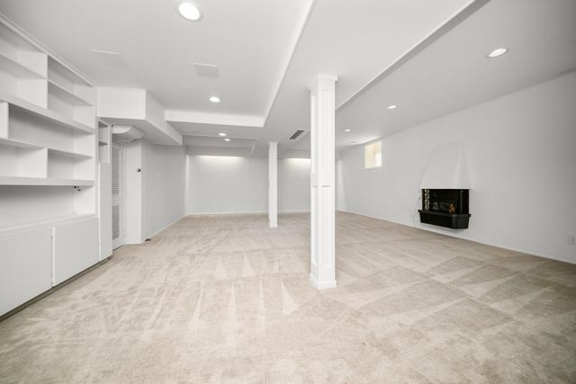 2125 Needham Road, Ann Arbor, MI 48104