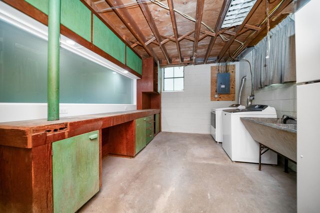 2125 Needham Road, Ann Arbor, MI 48104