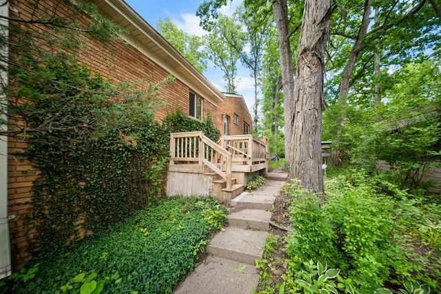 2125 Needham Road, Ann Arbor, MI 48104