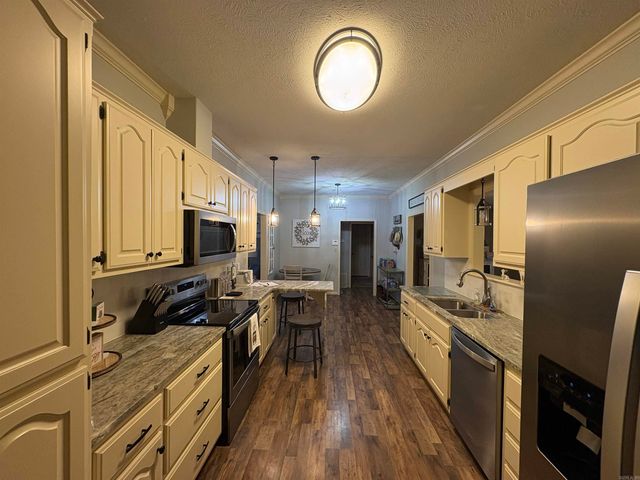 2201 Caleb Drive, Searcy, AR 72143