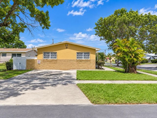 412 SW 10th Street n, Hallandale Beach, FL 33009