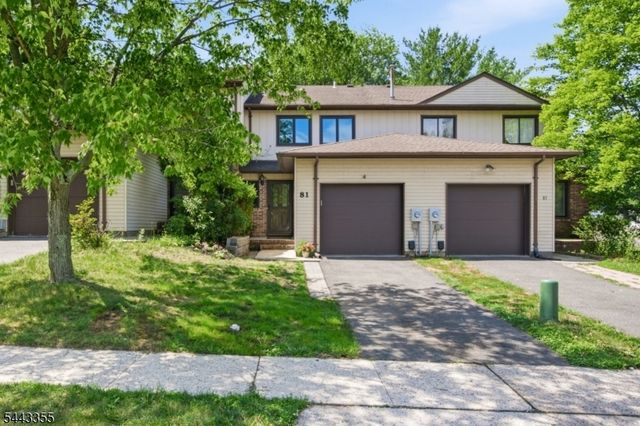 81 Canterberry Cir, Raritan Twp., NJ 08822