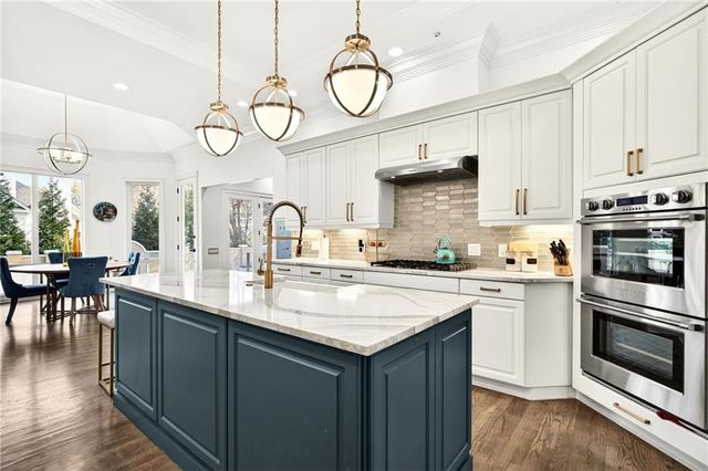 4979 Long Island Drive NW, Atlanta, GA 30327