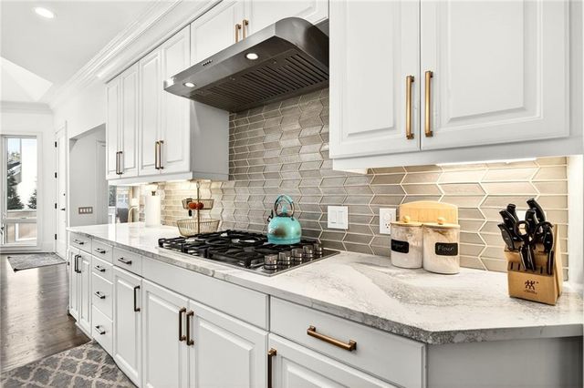 4979 Long Island Drive NW, Atlanta, GA 30327