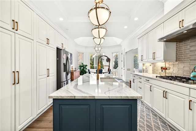 4979 Long Island Drive NW, Atlanta, GA 30327