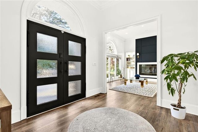 4979 Long Island Drive NW, Atlanta, GA 30327