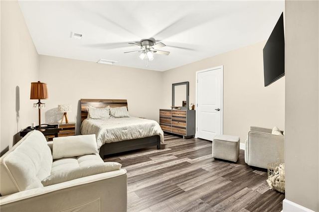 4979 Long Island Drive NW, Atlanta, GA 30327