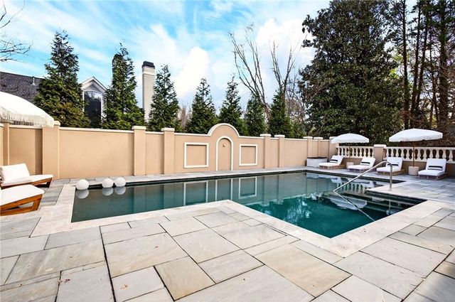 4979 Long Island Drive NW, Atlanta, GA 30327