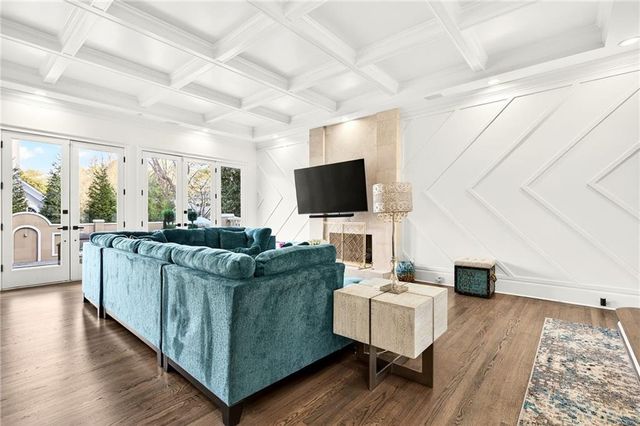 4979 Long Island Drive NW, Atlanta, GA 30327