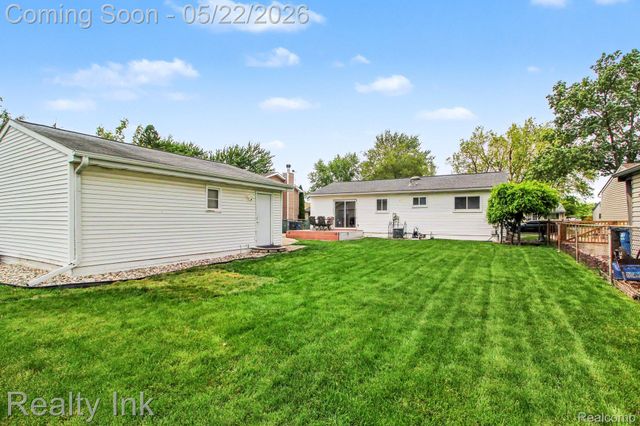 38665 Northampton Street, Westland, MI 48186