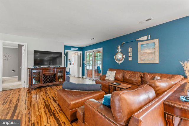 1821 RIDGECROFT DR, Forest Hill, MD 21050