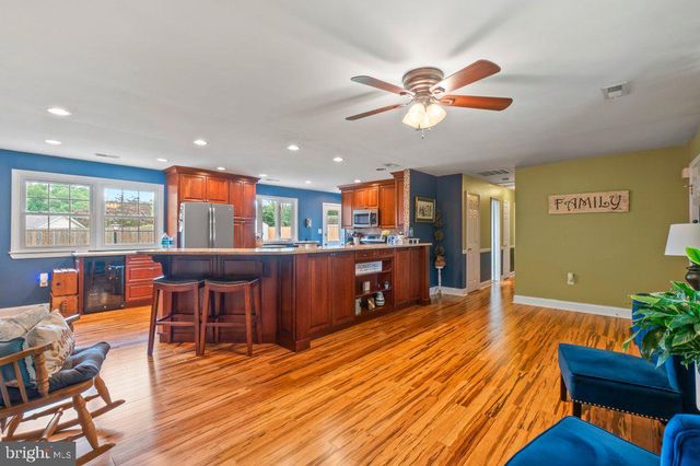 1821 RIDGECROFT DR, Forest Hill, MD 21050