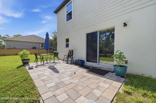 12145 Peregrine Falcon Avenue, Weeki Wachee, FL 34614