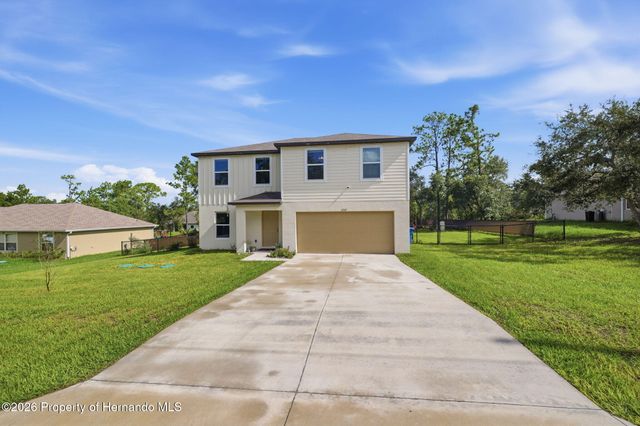 12145 Peregrine Falcon Avenue, Weeki Wachee, FL 34614
