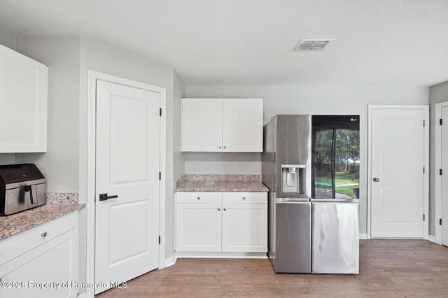 12145 Peregrine Falcon Avenue, Weeki Wachee, FL 34614