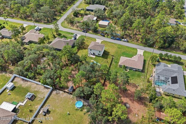 12145 Peregrine Falcon Avenue, Weeki Wachee, FL 34614