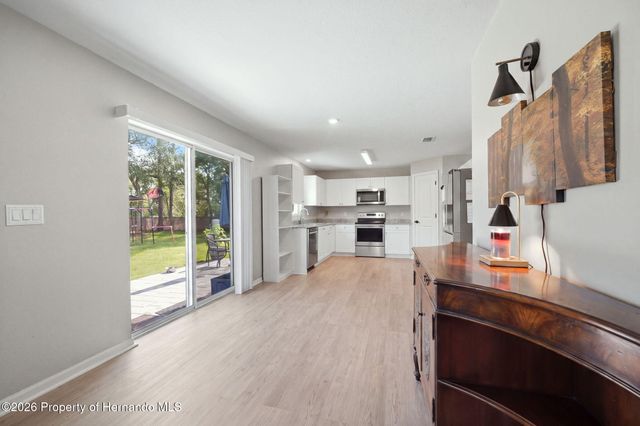 12145 Peregrine Falcon Avenue, Weeki Wachee, FL 34614