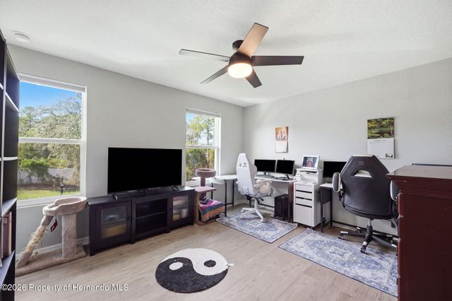 12145 Peregrine Falcon Avenue, Weeki Wachee, FL 34614