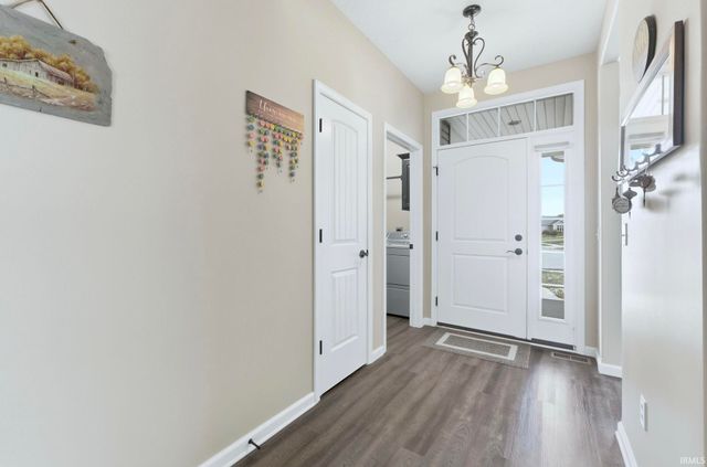 7901 Bridle Crossing, Fort Wayne, IN 46825