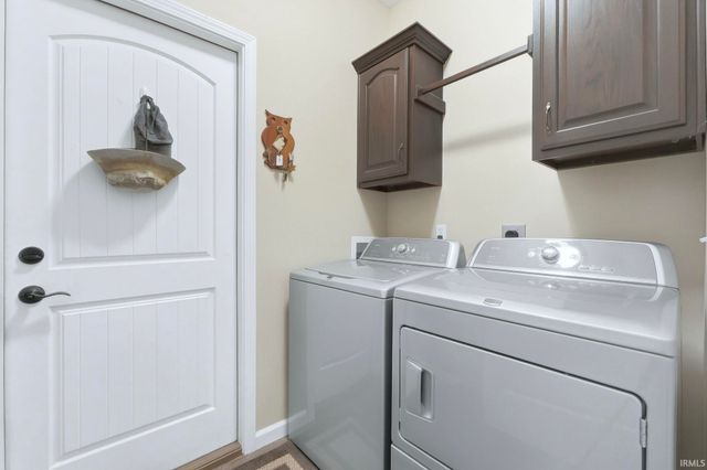 7901 Bridle Crossing, Fort Wayne, IN 46825