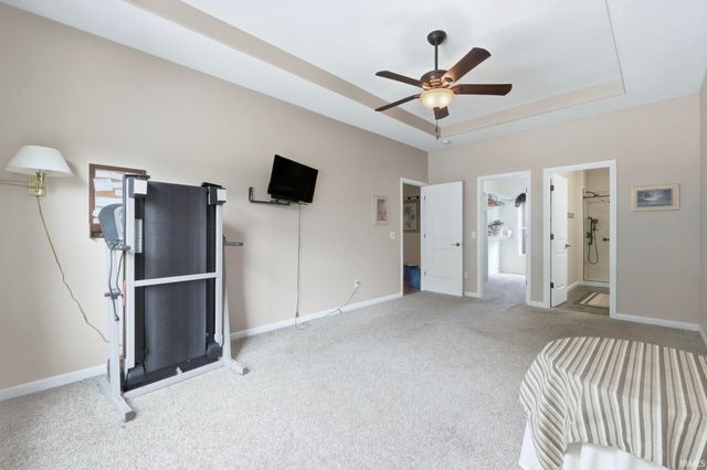 7901 Bridle Crossing, Fort Wayne, IN 46825