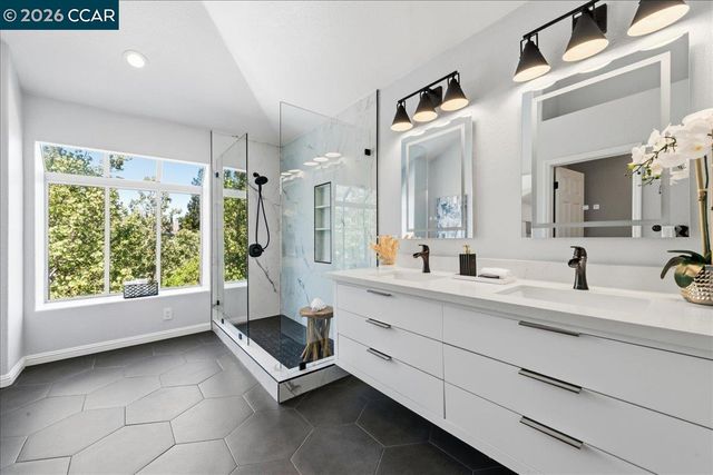 126 Blackstone Dr, Danville, CA 94506