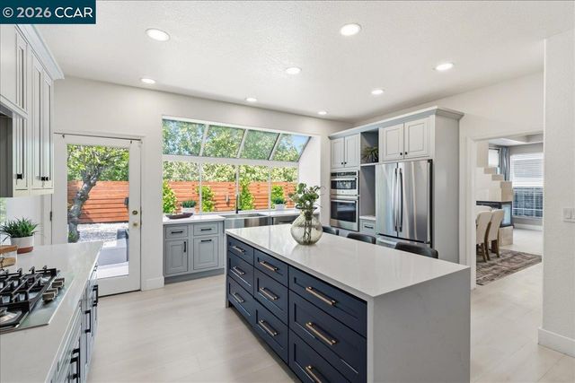 126 Blackstone Dr, Danville, CA 94506