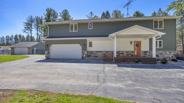 4939 Connemara COURT, Sheboygan, WI 53083