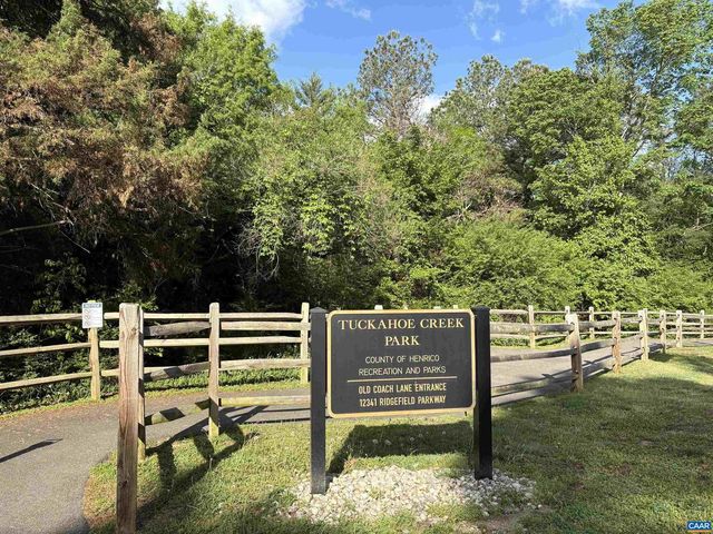 2305 OLD COACH LN, Henrico, VA 23238