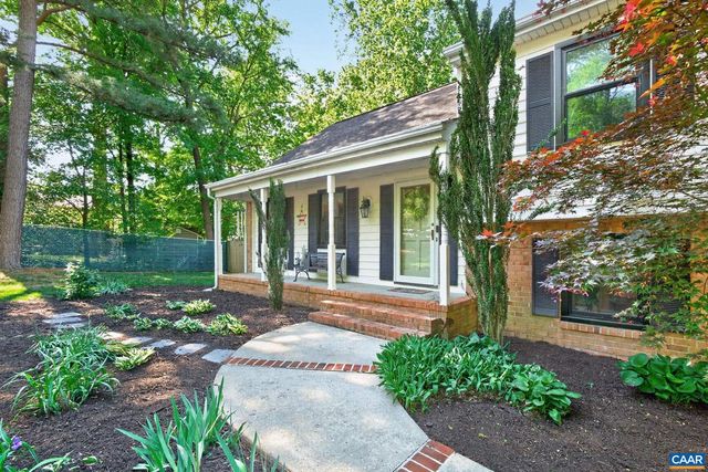 2305 OLD COACH LN, Henrico, VA 23238
