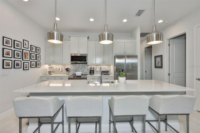 12421 GLENRIDGE LANE, Parrish, FL 34219