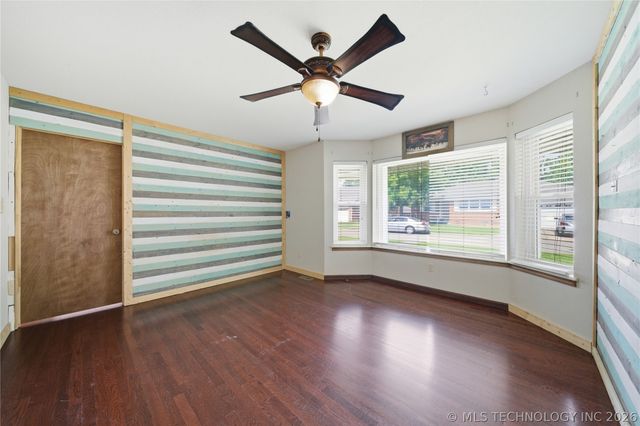 106 W Lewis Avenue, Vinita, OK 74301