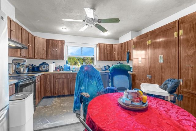 475 E NEW YORK AVENUE, Orange City, FL 32763