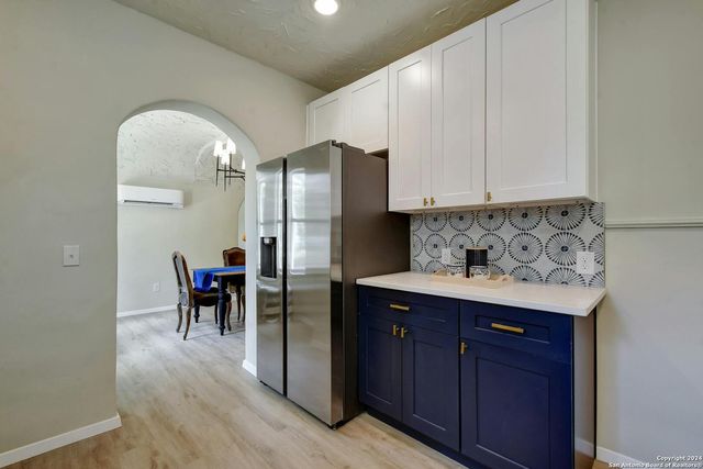 1510 STEVES AVE, San Antonio, TX 78210