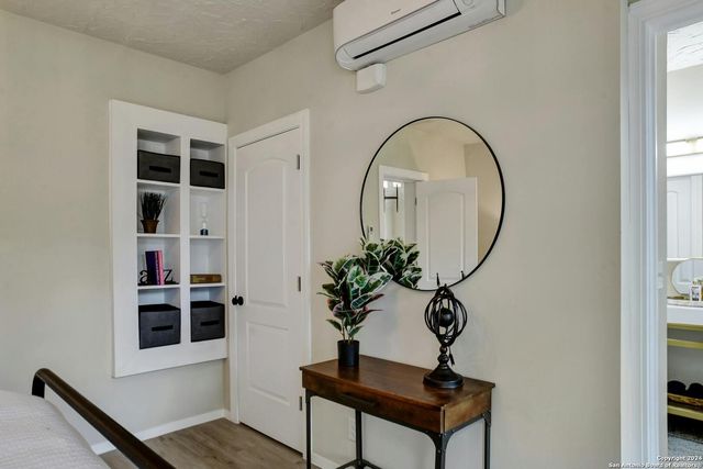 1510 STEVES AVE, San Antonio, TX 78210