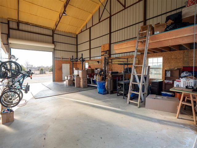 17900 E Wilshire Boulevard, Jones, OK 73049